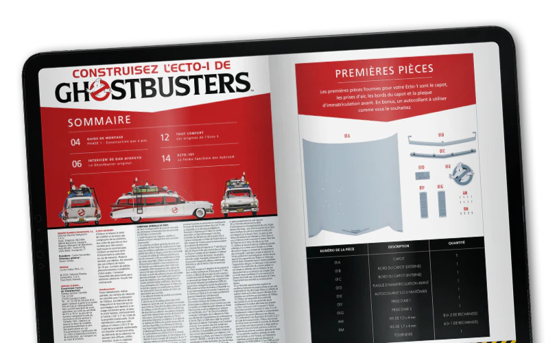 Image d’un magazine ouvert vue de loin.