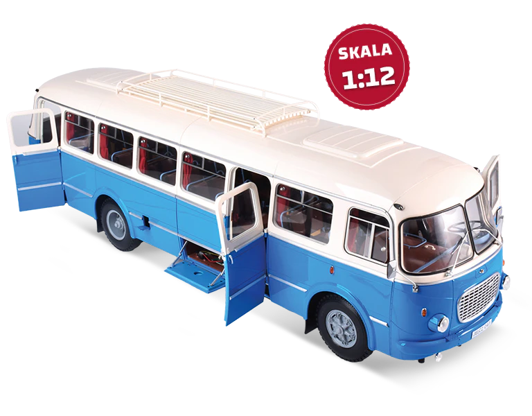 Obraz niebiesko-białego zabytkowego autobusu Jelcz 043 z otwartymi drzwiami. Ikona na obrazie zawiera napis „SKALA 1:12”.